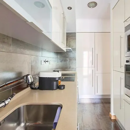 Sunny Terrace T1 Apartman