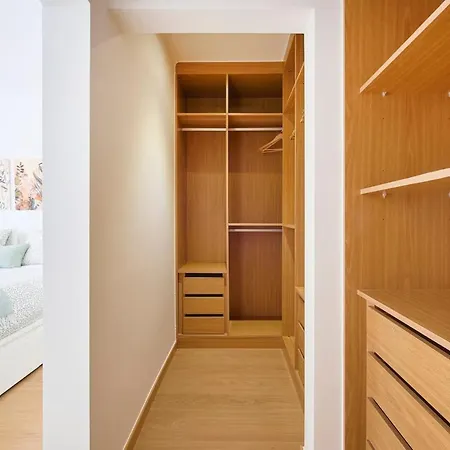 Sunny Terrace T1 아파트