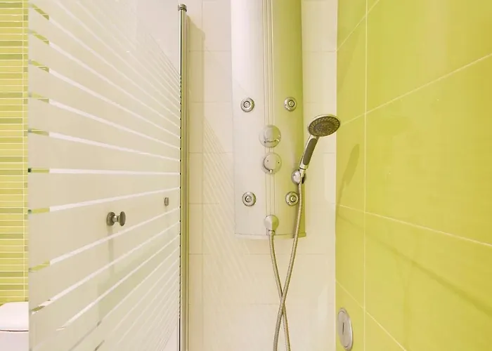 Sunny Terrace T1 Apartment Lisbon